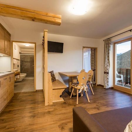 ברסאנונה Waldheim Appartements מראה חיצוני תמונה