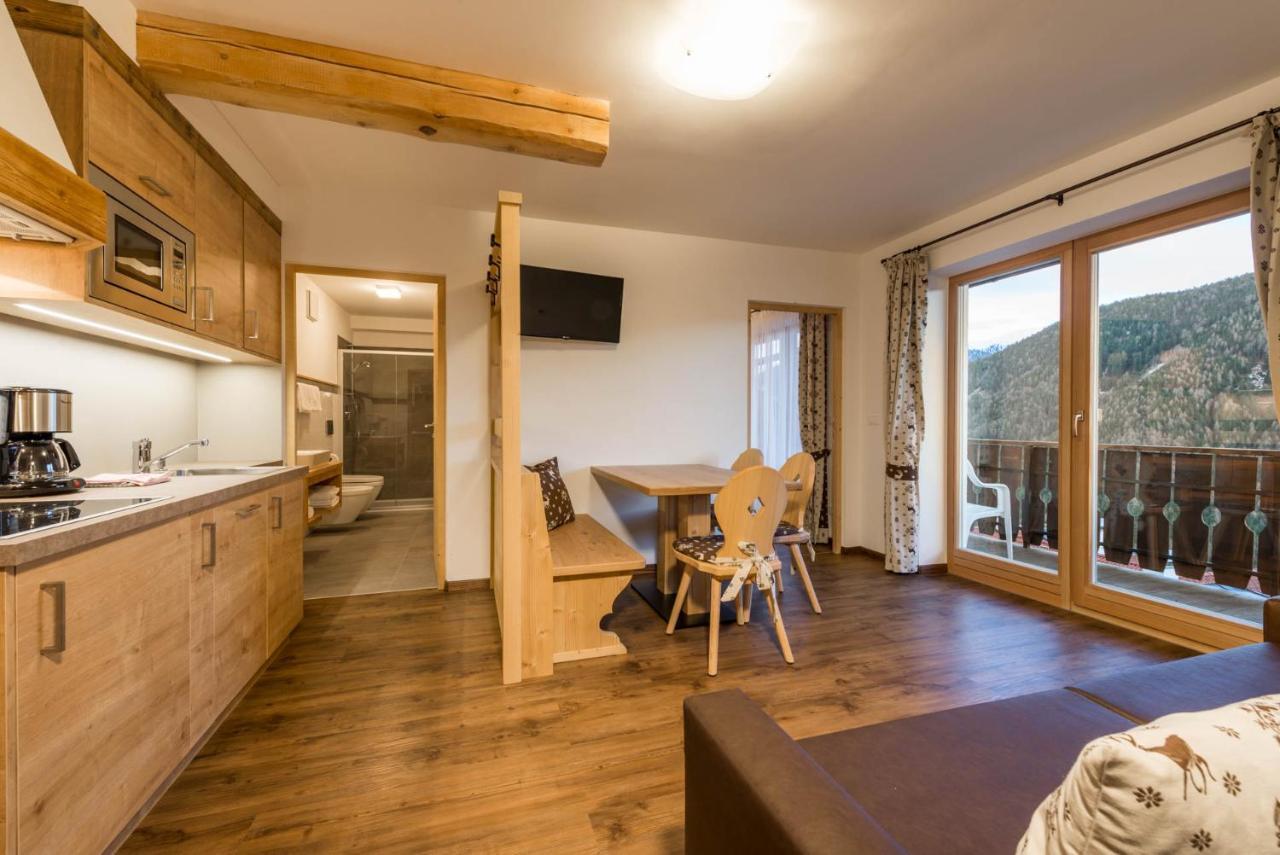ברסאנונה Waldheim Appartements מראה חיצוני תמונה